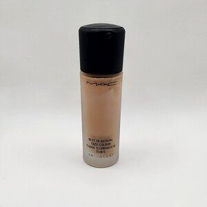 M.A.C Next To Nothing foundation